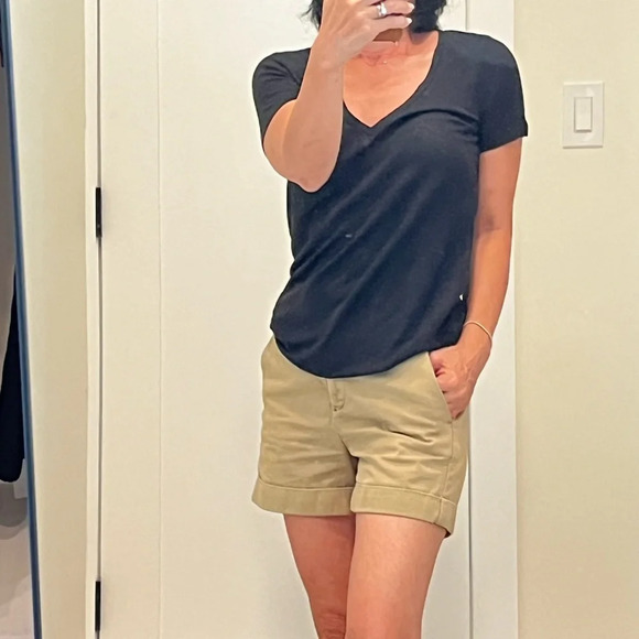 J.Crew 100% linen v neck short sleeve tee size XXS NWT - Picture 2 of 10